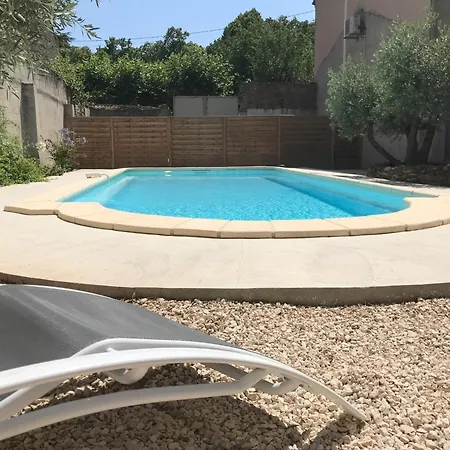 Maison De *